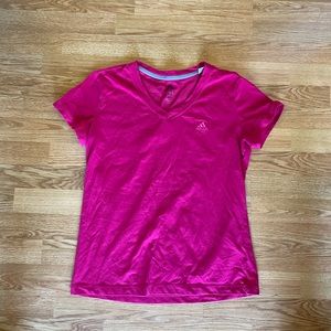 Adidas tshirt. Pink. Large